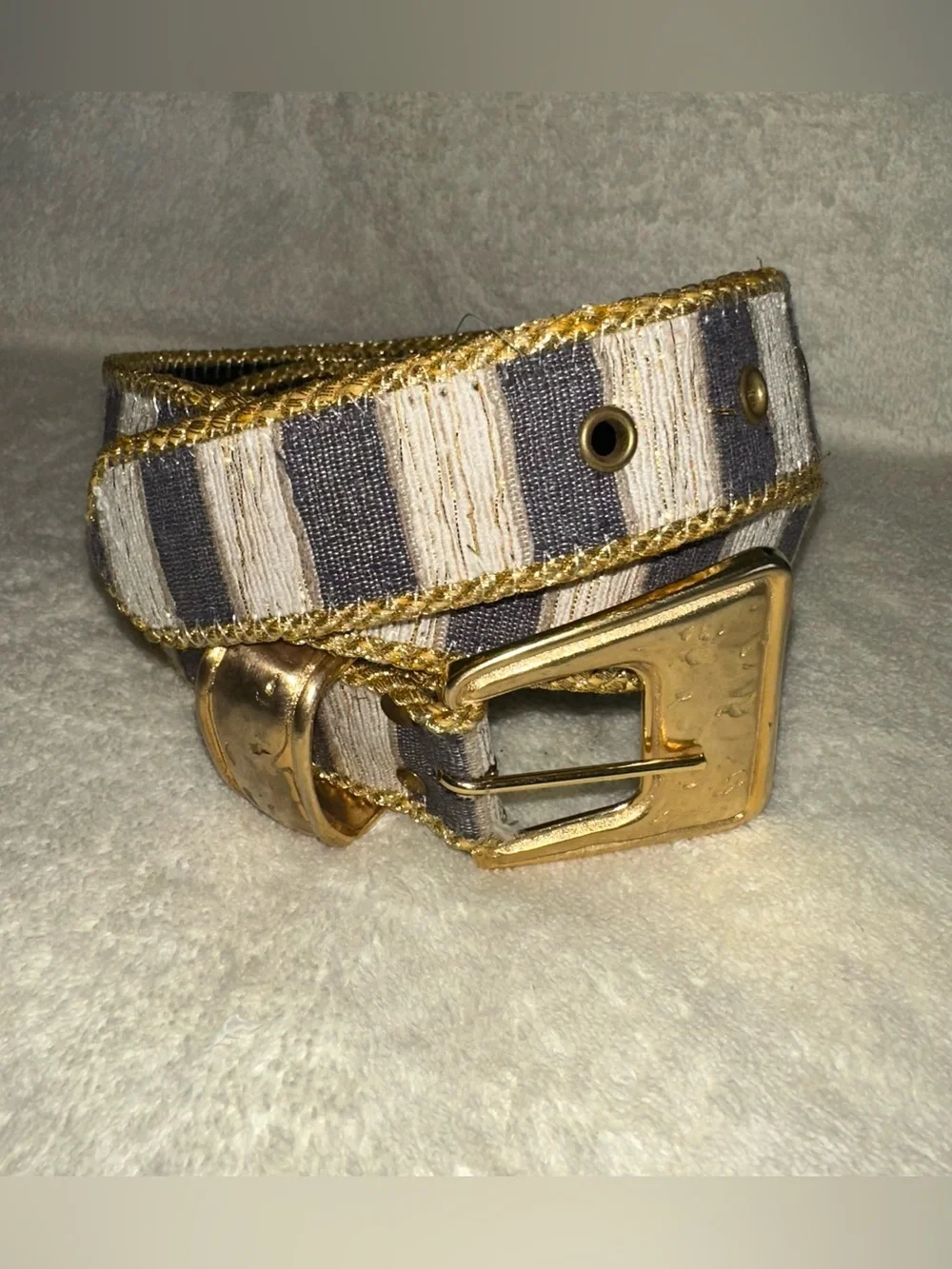 Vintage 80s Elite Fresno CA Woven Striped Belt Gold Statement Buckle Medium M
